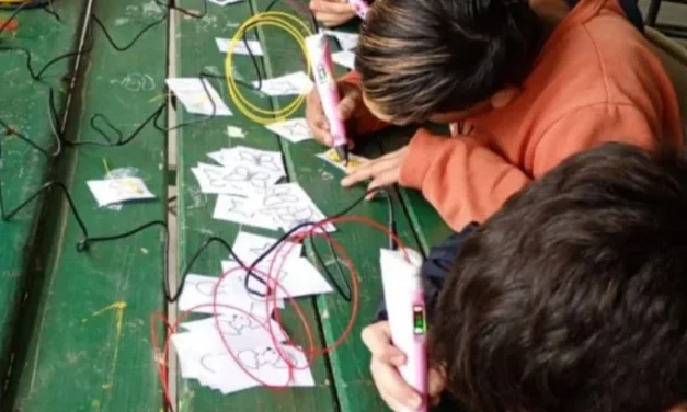 Científicos visitaron el IPET N.º 265 en una jornada de Ciencia Itinerante